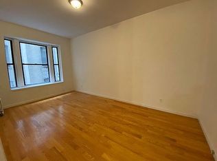 454 Fort Washington Ave APT 3, New York, NY 10033