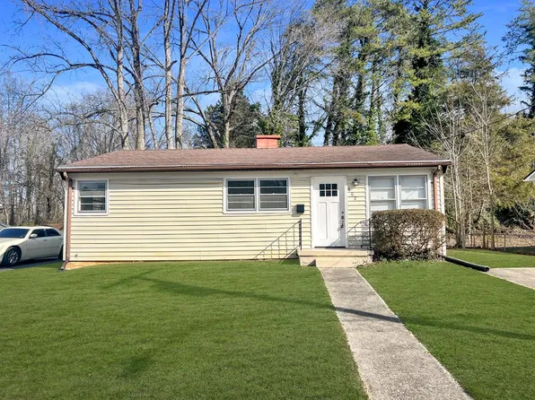 302 Stanley Dr, Danville, VA 24541