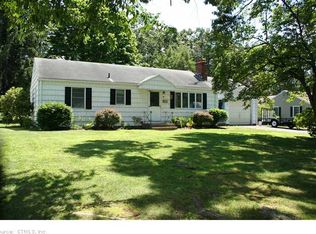 5 Webber Rd, Rocky Hill, CT 06067