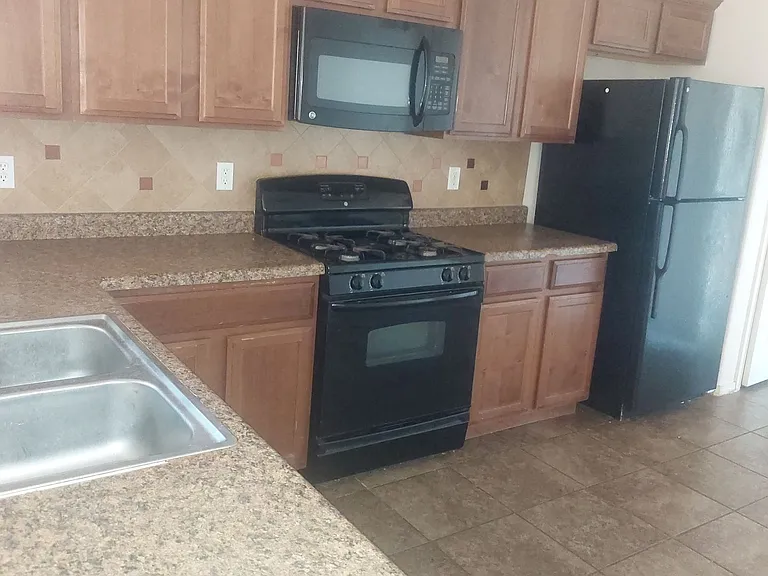 4768 Joseph Rodriguez Dr — Photo 19