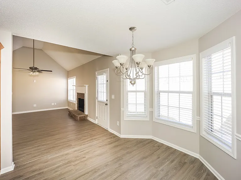 130 Hidden Brook Trl — Photo 6
