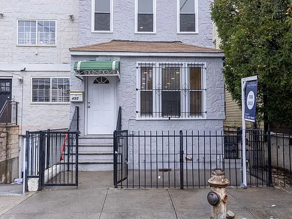 495 Milford St Floor 1, Brooklyn, NY 11208