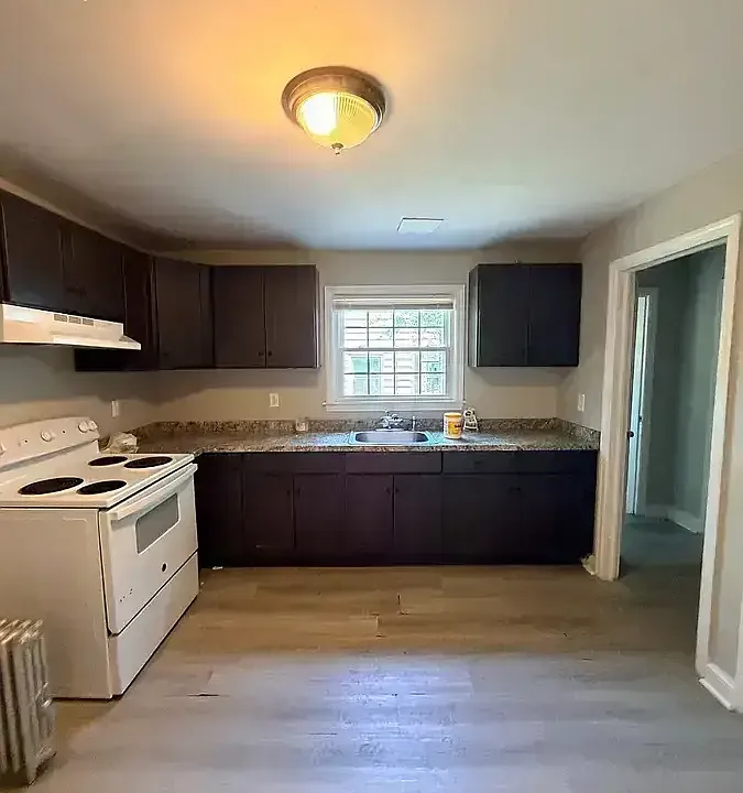75 Stimson Rd