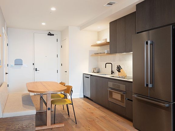 5th image of 48 East Ave #1407