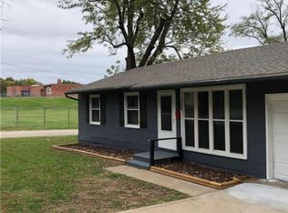 5208 Sycamore Ave, Kansas City, MO 64129