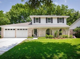 12824 Westleigh Dr, Houston, TX 77077