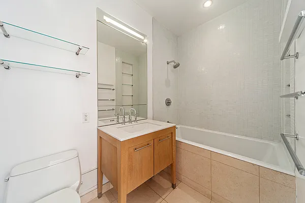 Rented by Douglas Elliman | media 14