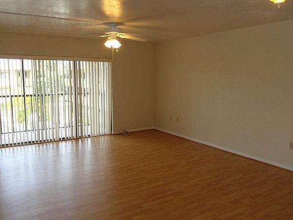 3rd image of 8415 SW 107th Ave APT 319W