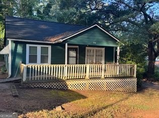 208 Mobley Cir, Monroe, GA 30655