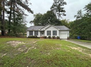 1017 Cain Rd, Fayetteville, NC 28303