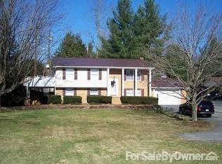 129 Boshell St, Cedar Bluff, VA 24609