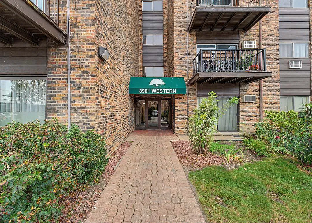 2 bed, 1100 sqft, $2,000 — Photo 2