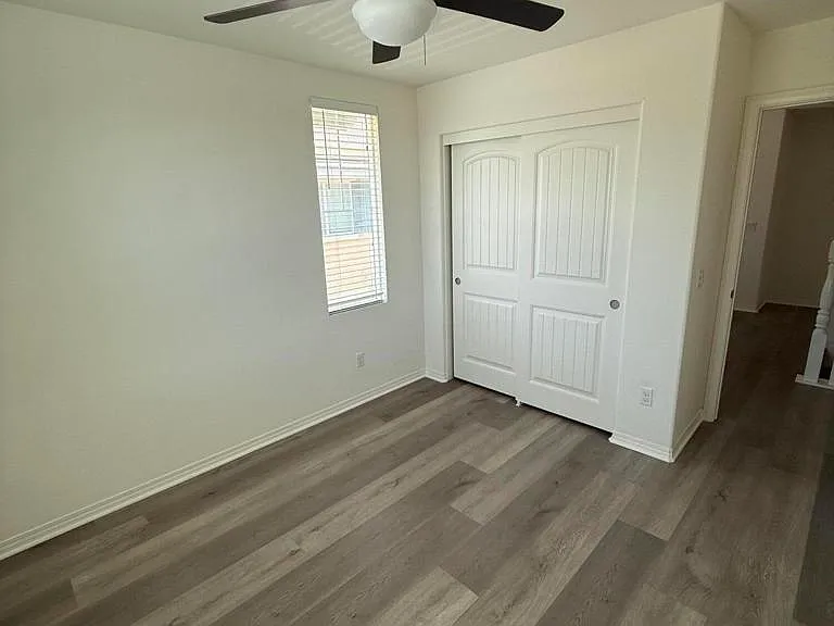 8305 Sunset Hills Pl — Photo 7