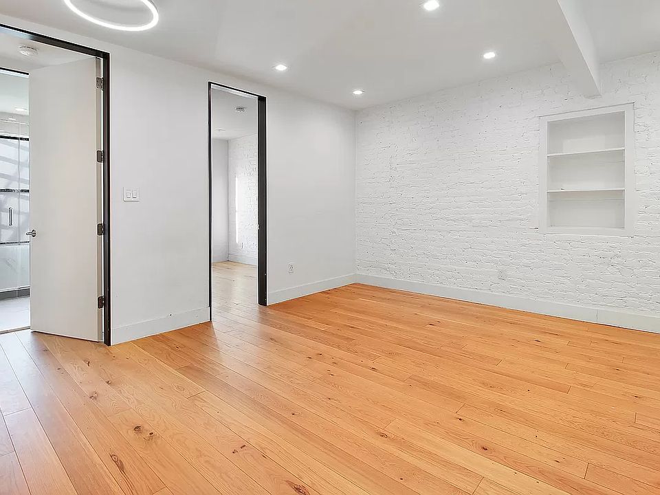 1st image of 100 2nd Ave #4