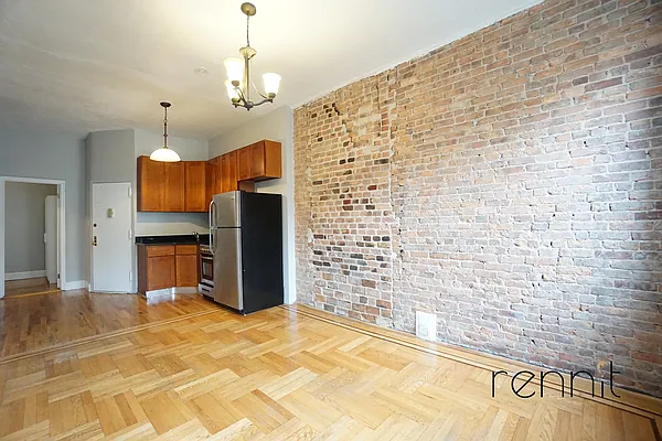 Rented by Rennit Inc. | media 2