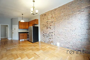 Rented by Rennit Inc.