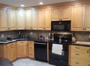 11733 Indian Ridge Rd, Reston, VA 20191