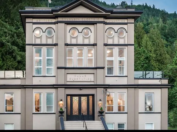 39623 Old Yale Rd, Abbotsford, BC V3G 1X7