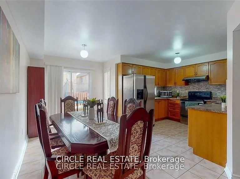 27 Belinda Dr — Photo 7