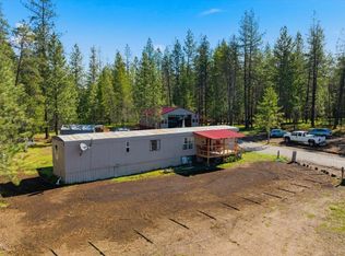 3858C Agar Rd, Loon Lake, WA 99148