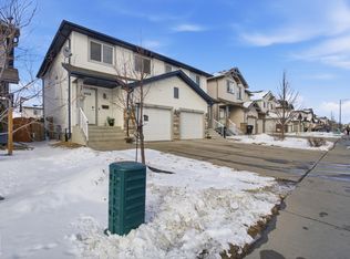 3026 16a Ave NW, Edmonton, AB T6T 0P8