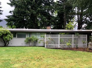 10910 SE 1st St, Bellevue, WA 98004