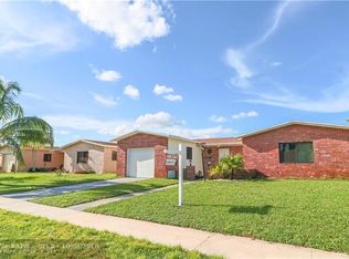 6331 SW 10th Ct, North Lauderdale, FL 33068