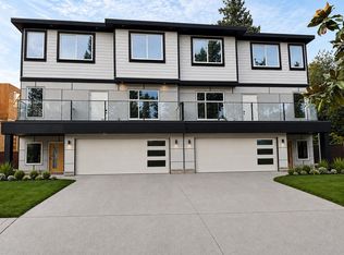 14661 109a Ave #1, Surrey, BC V3R1Y7