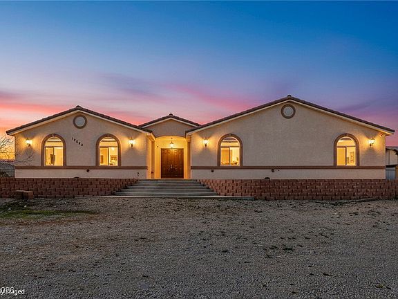 2nd image of 12652 Kyle Canyon Rd