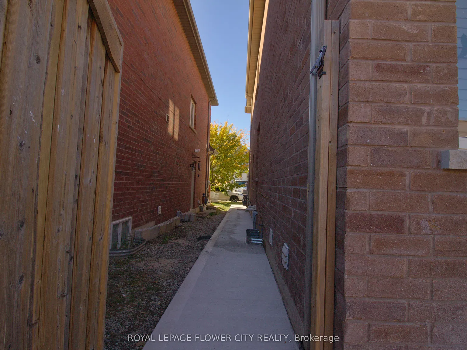 2 bed, $1,890 — Photo 3