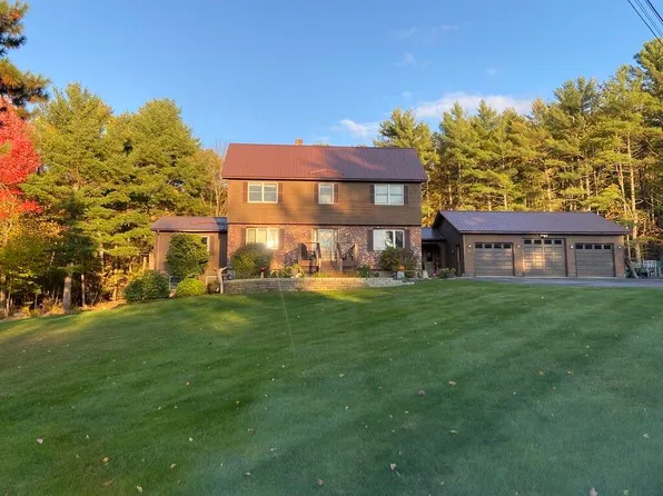 10 Penny Lane, Lincoln, ME 04457