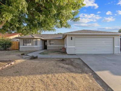 1249 Levich Street, Hanford, CA, 93230