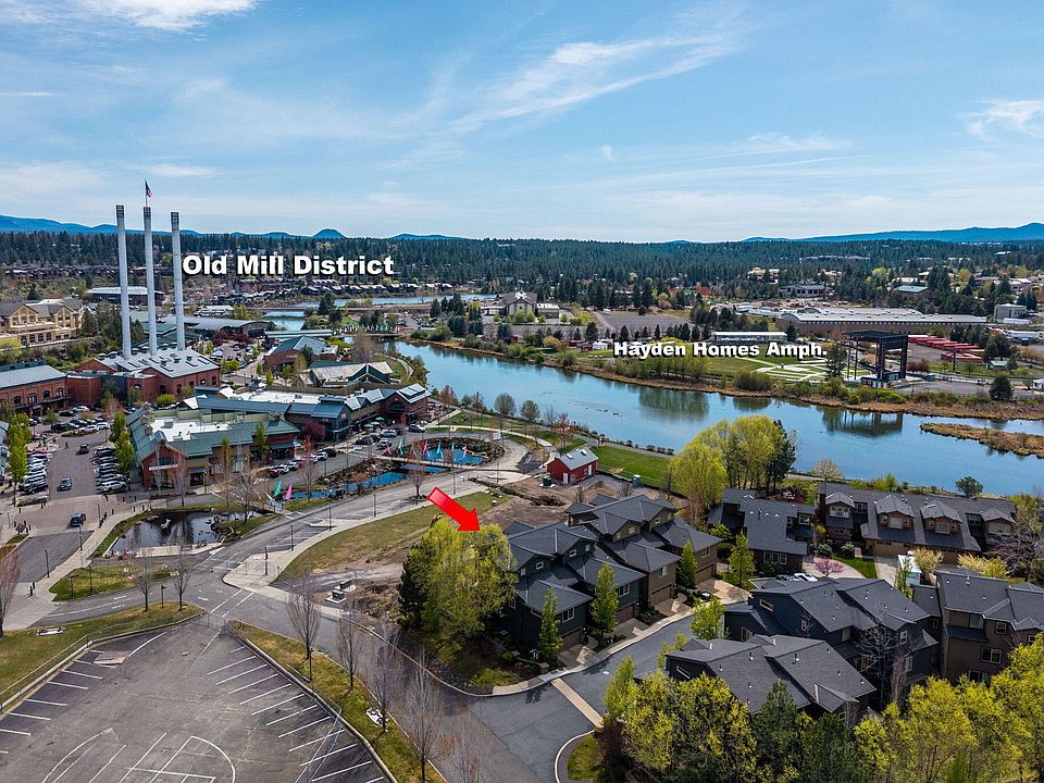 1st image of 601 SW Otter Way