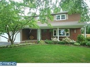 9 Chester Ave, Hamilton, NJ 08619