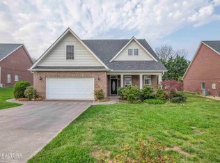 110 Waterston Way, Clinton, TN 37716