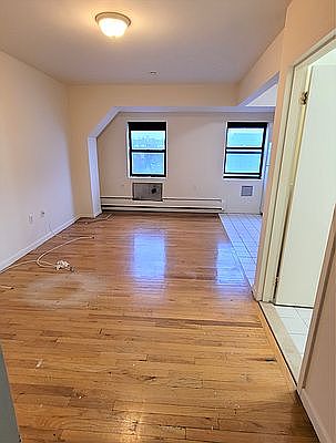1st image of 28-14 31st St #504