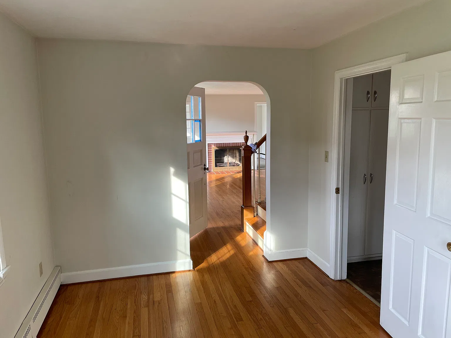 4 bed, 1617 sqft, $3,700 — Photo 3