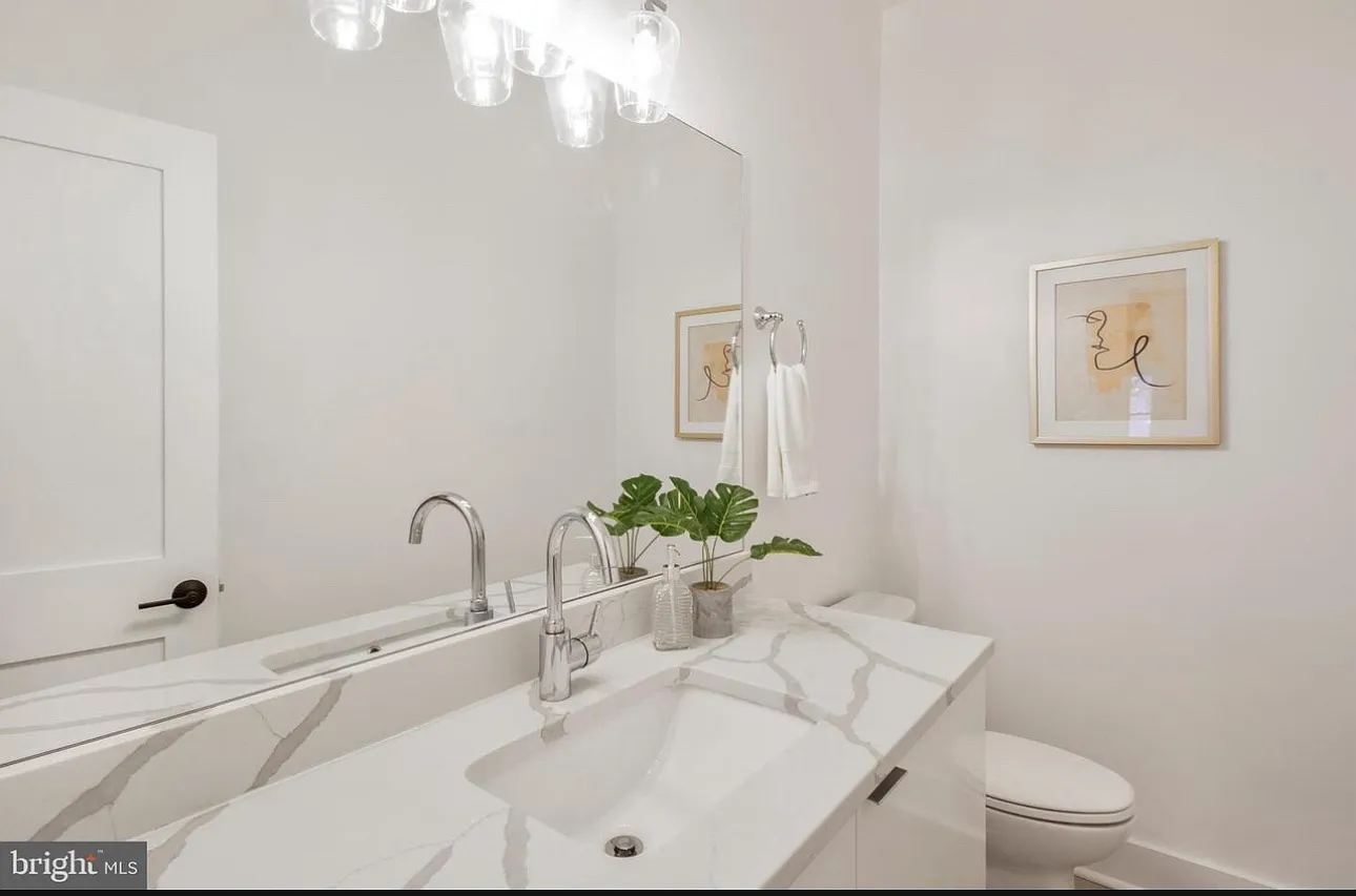 3 bed, 1710 sqft, $4,600 — Photo 4