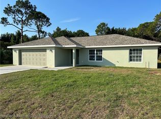 4605 Whiting Dr, Sebring, FL 33870