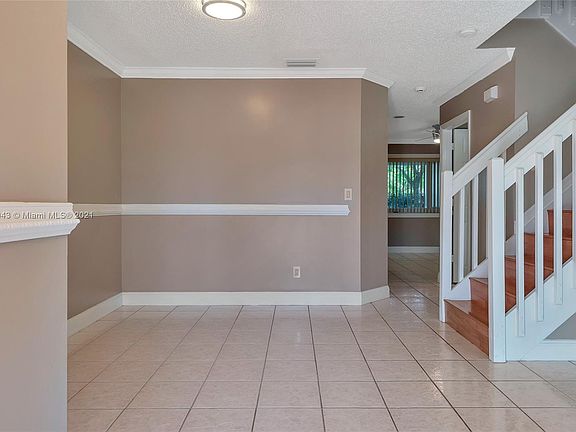 5th image of 883 NW 208th Ter #883