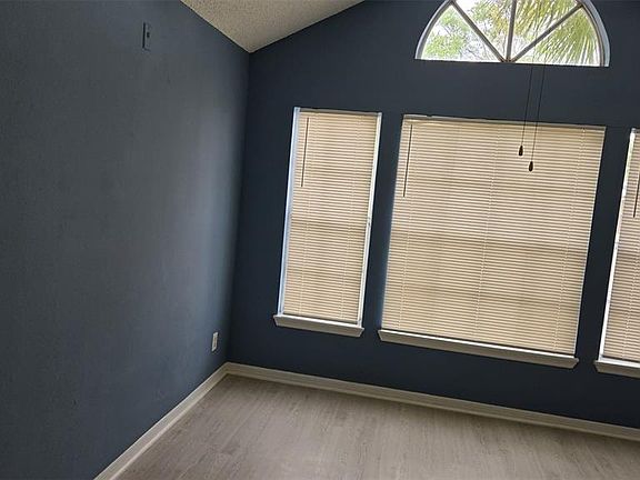 4th image of 1055 S Hiawassee Rd APT 2027