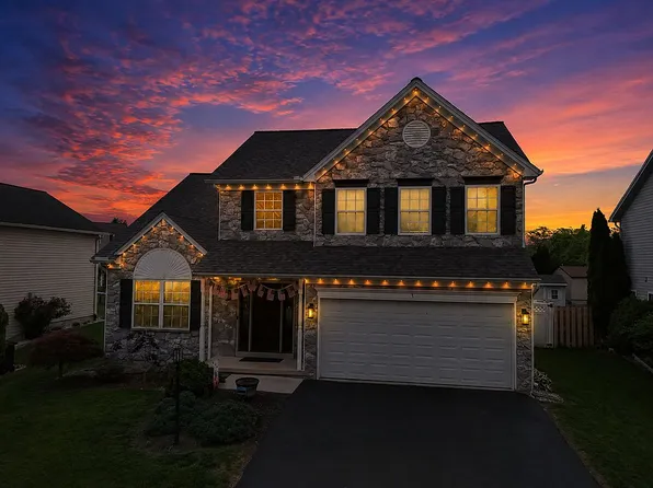 3 Sussex Dr, Carlisle, PA 17013