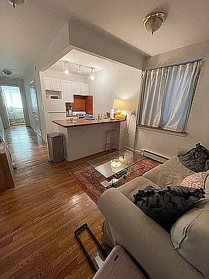 1st image of 247 Eldridge St APT 4B
