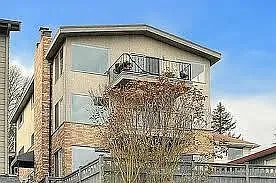 2650 23rd Ave W - 2650 — Photo 3