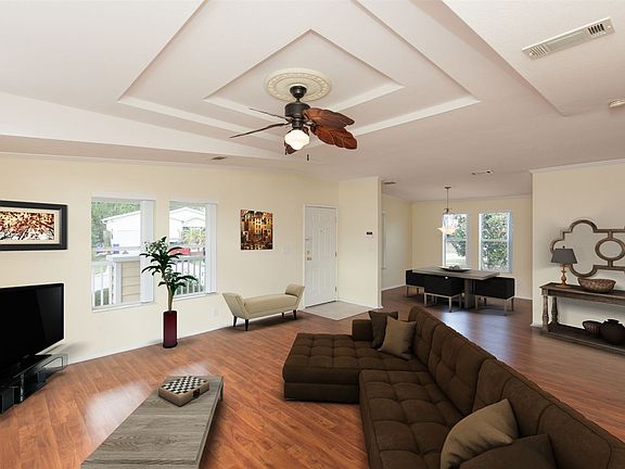 4th image of 5317 Marbella Cir