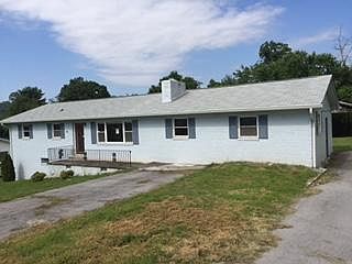 1st image of 6617 NE Burbank Cir