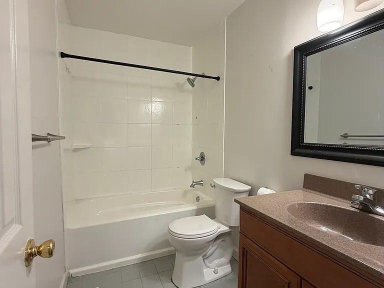 874 Baltimore Pl SW — Photo 12