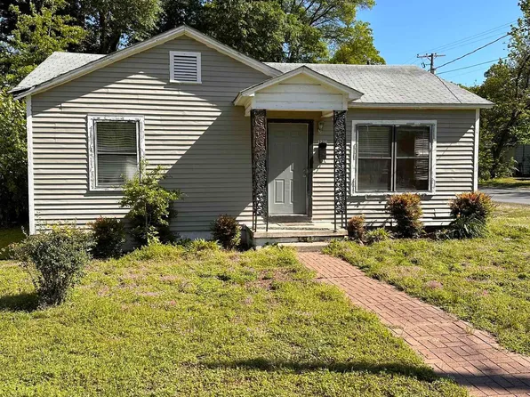 1228 E Highland Ave, Malvern, AR 72104