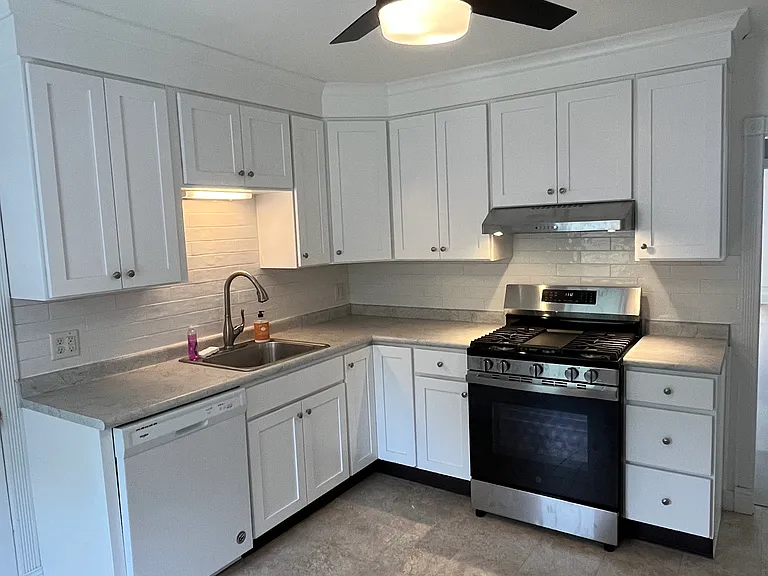 21 Cleveland Ave #2 — Photo 2