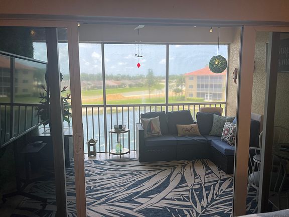3rd image of 10020 Maddox Ln APT 309